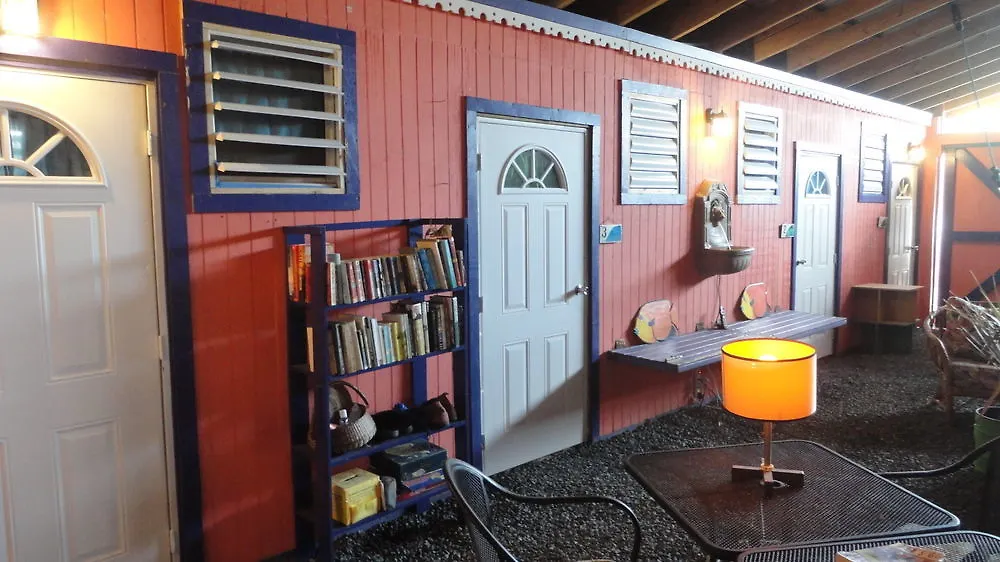 Waterside Inn Vieques Hostel