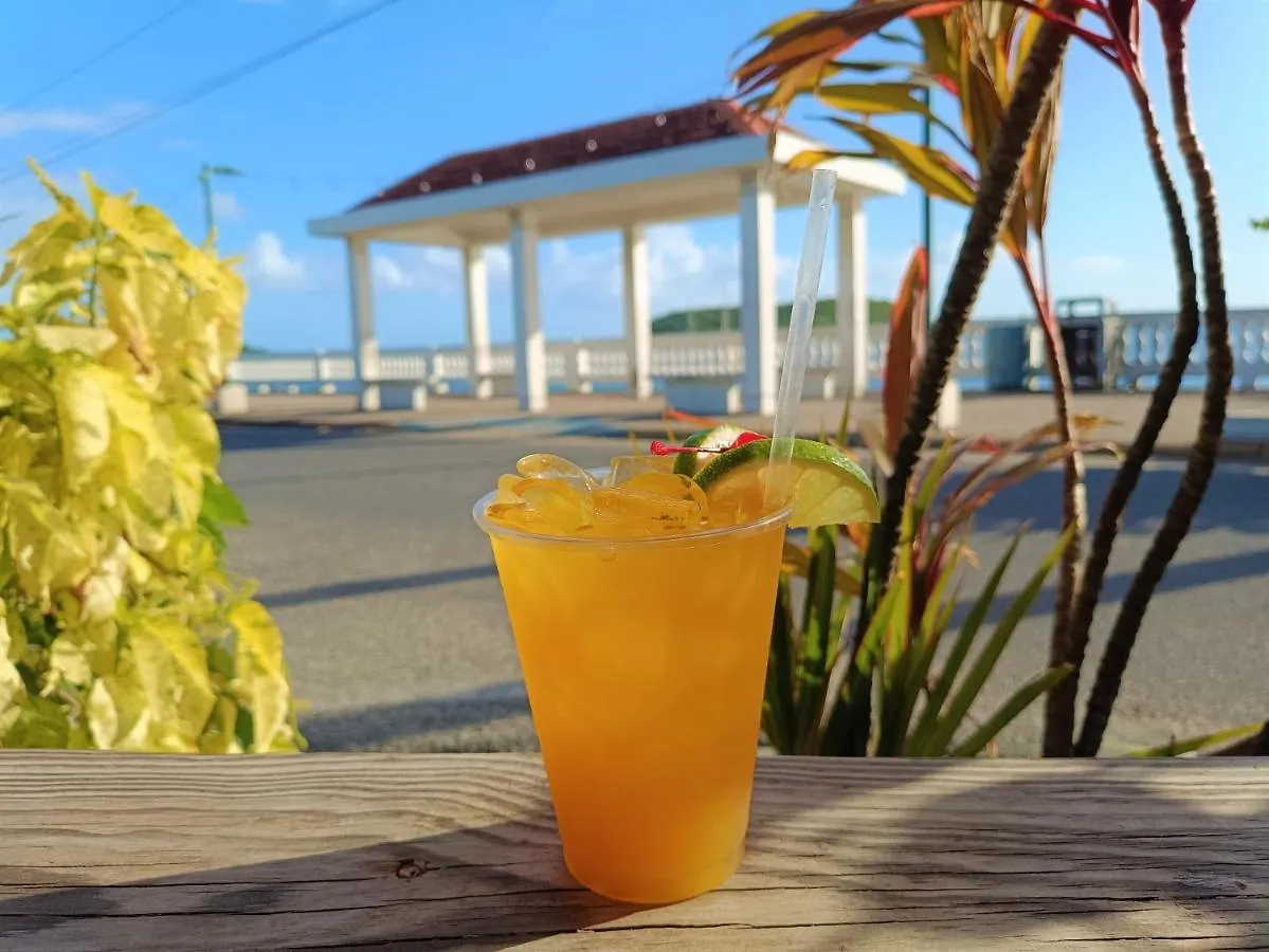 Waterside Inn Vieques Hostel