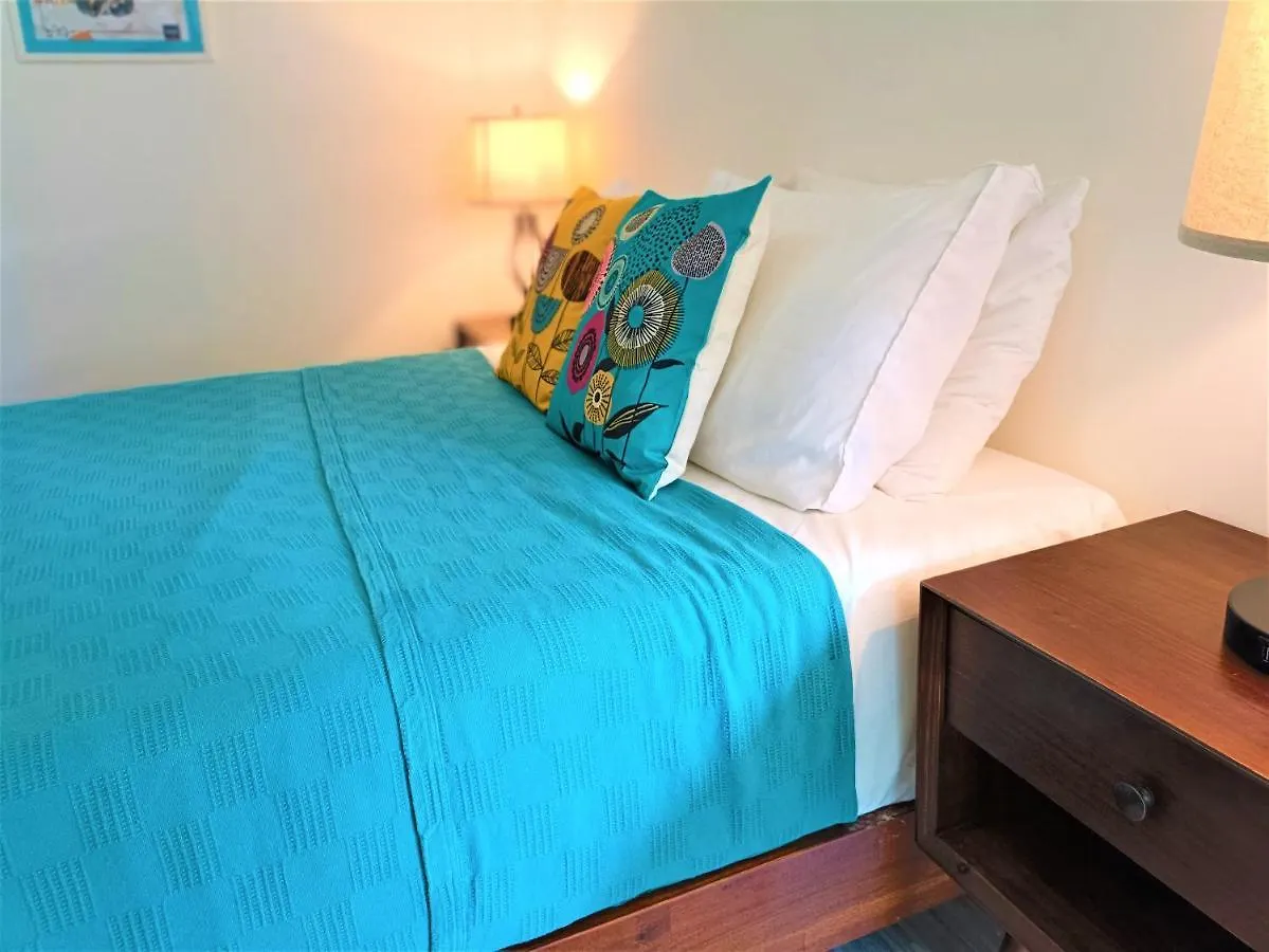 Waterside Inn Vieques Hostel